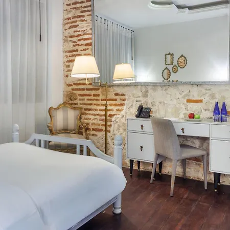 Monaguillo De Getsemani Hotel